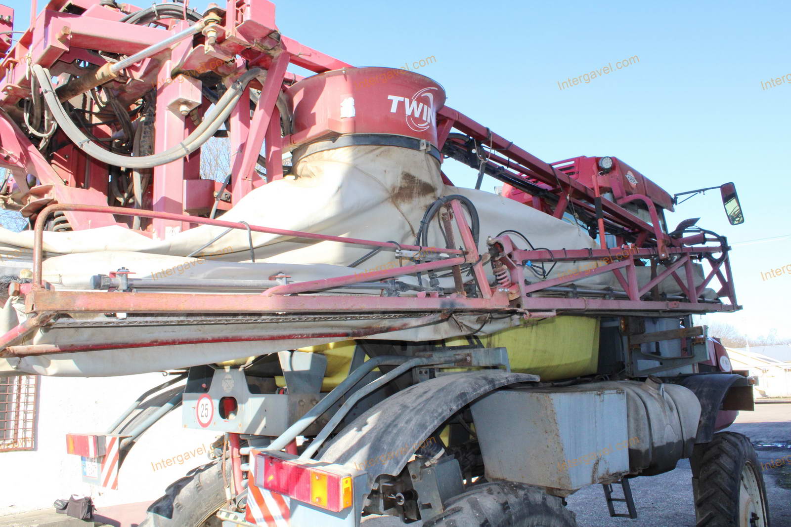 Önjáró permetező - Hardi, Alpha 3418, AH11 8