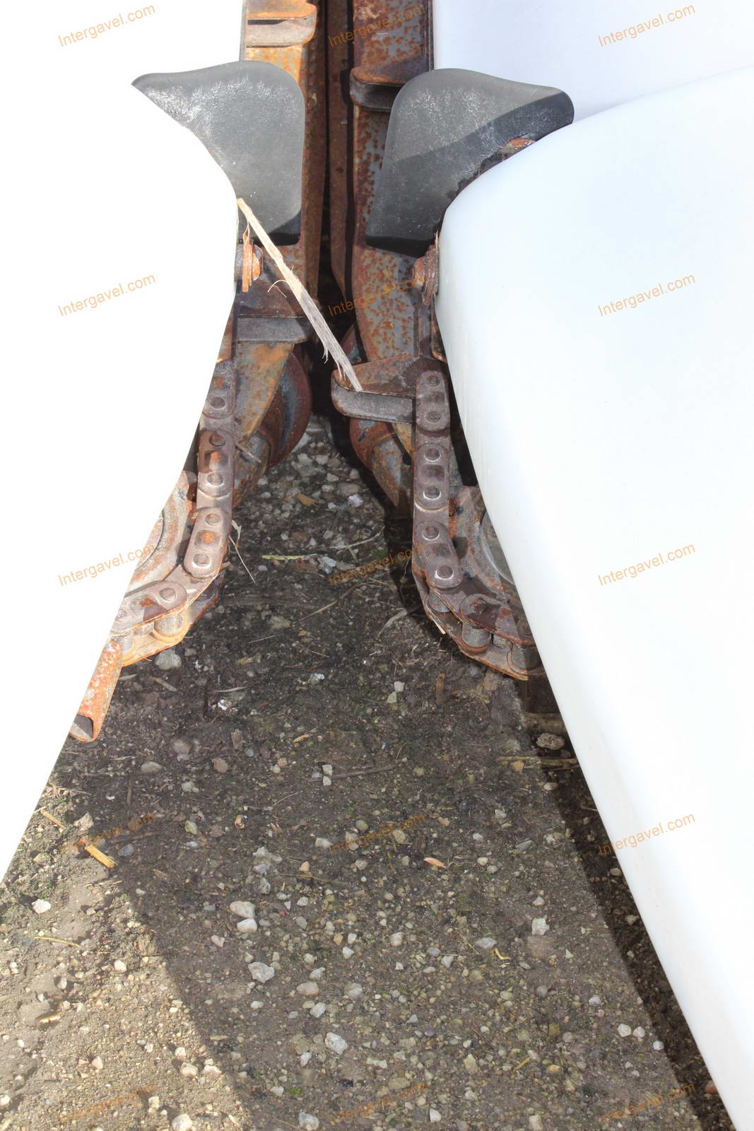 Kukorica vágóasztal - Linamar, OROS 6249 + HSA 11