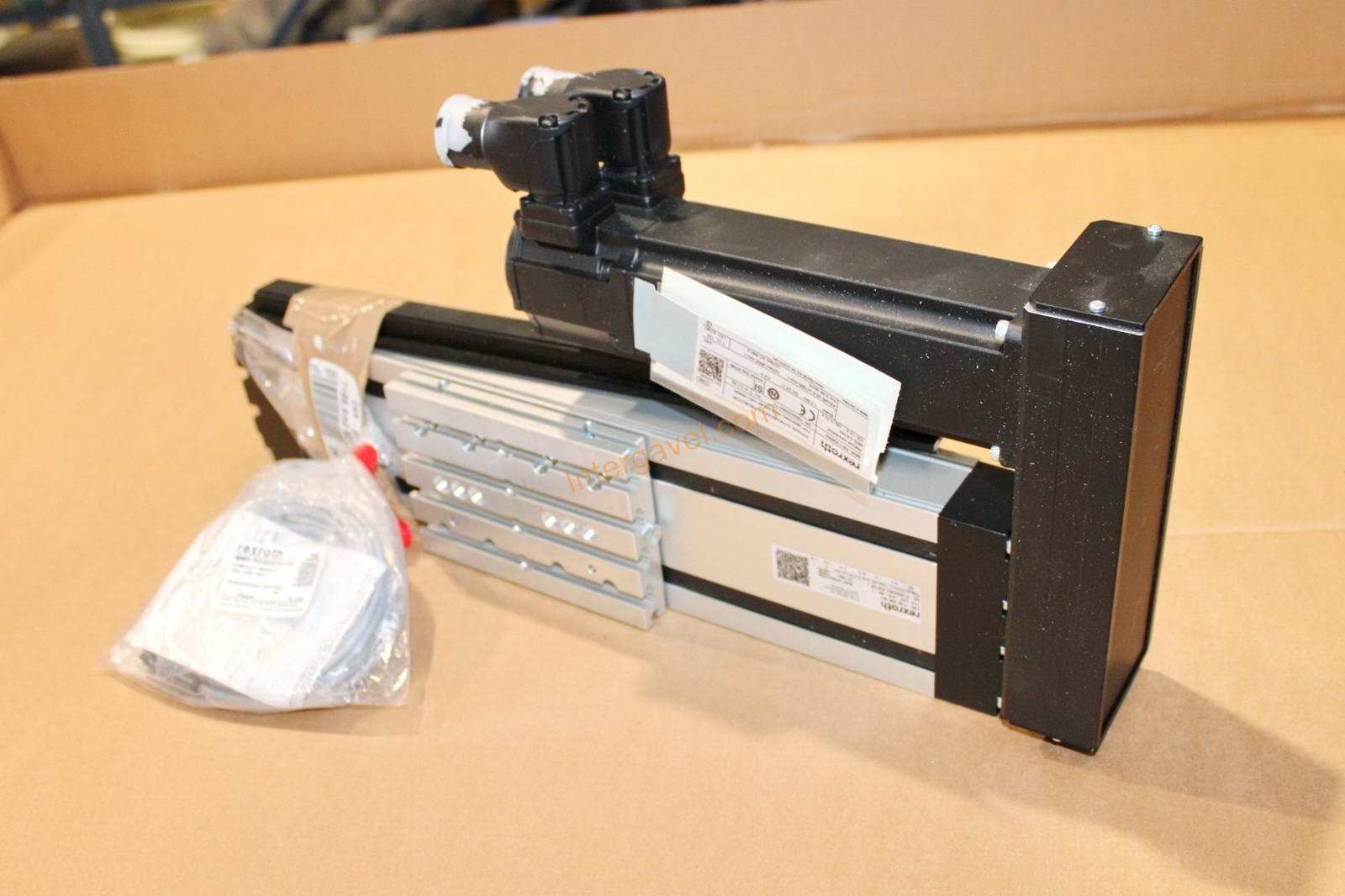 Lineáris modul (lineáris szán) - Rexroth