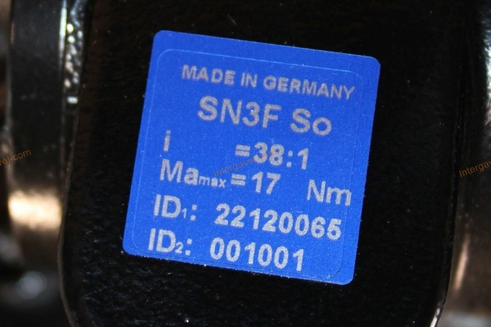 Hajtóműves motor 3