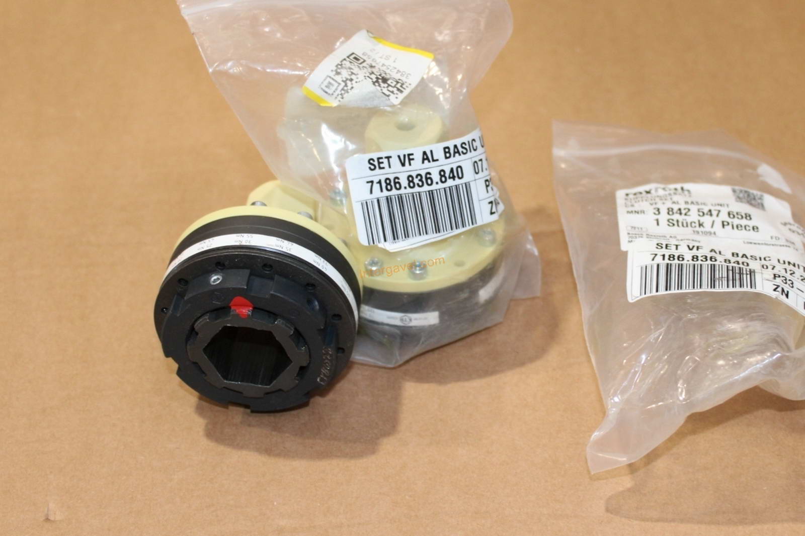 Vegyes alkatrészek 8