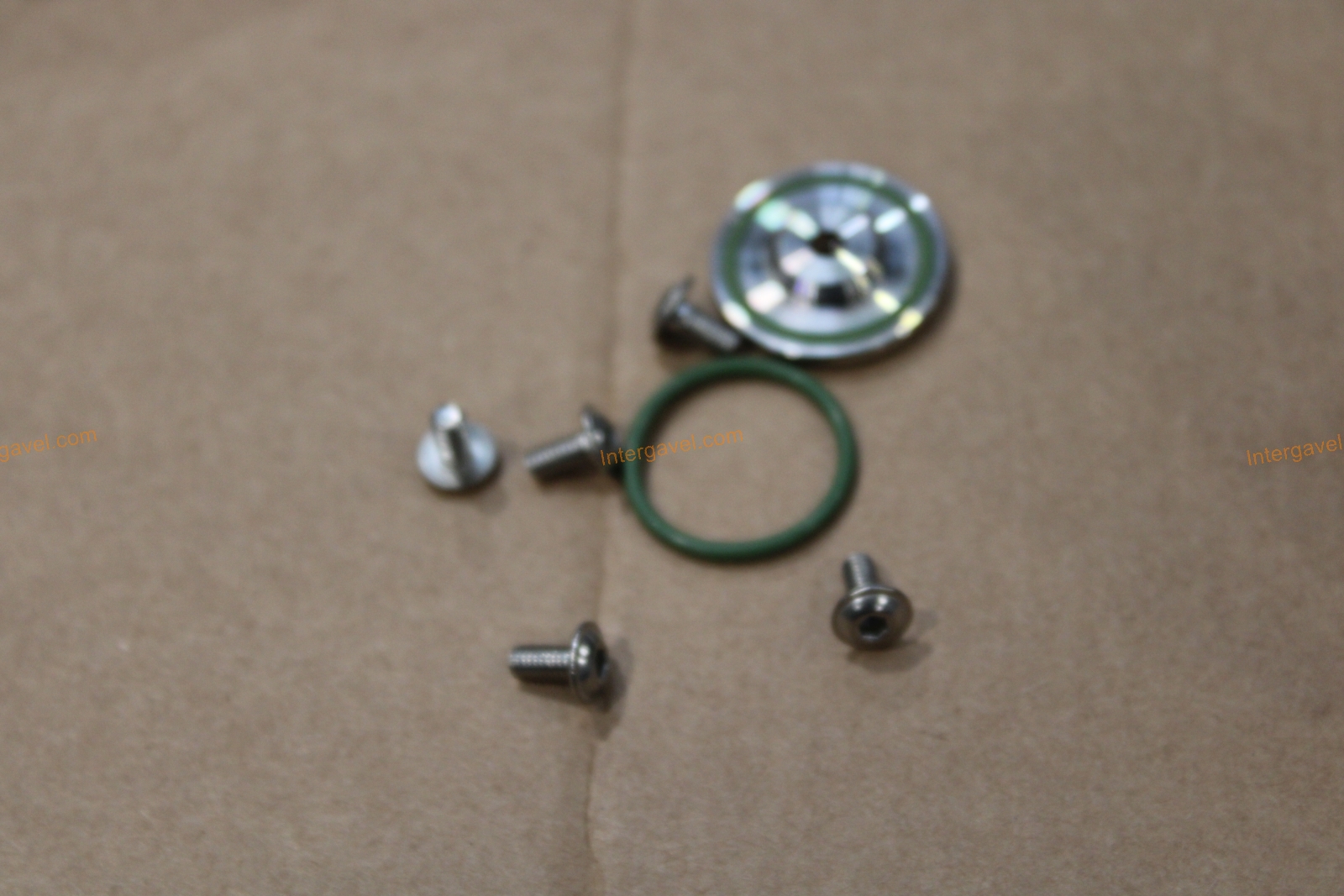 Vegyes alkatrészek 16