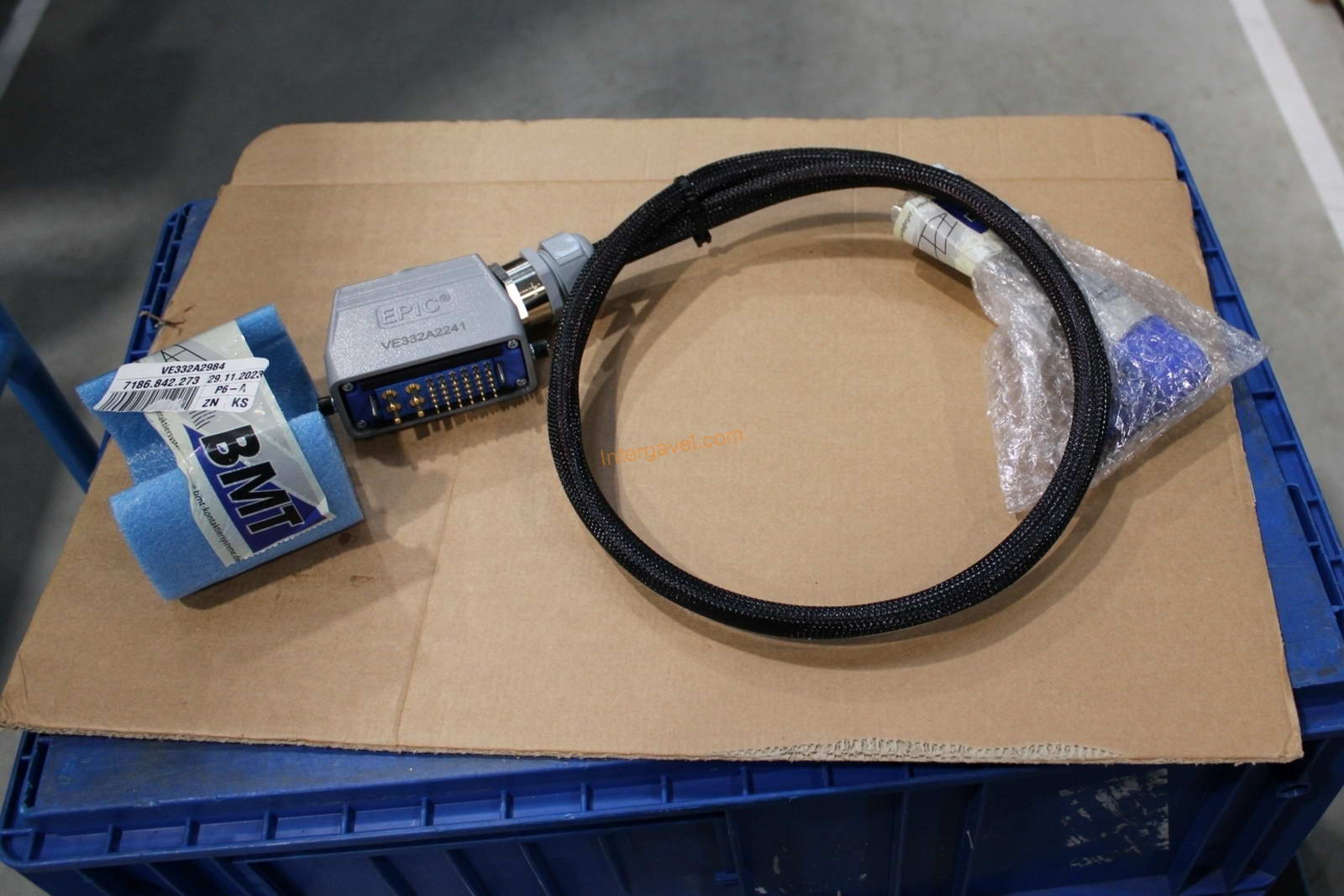 Vegyes alkatrészek - csatlakozó kábelek 8