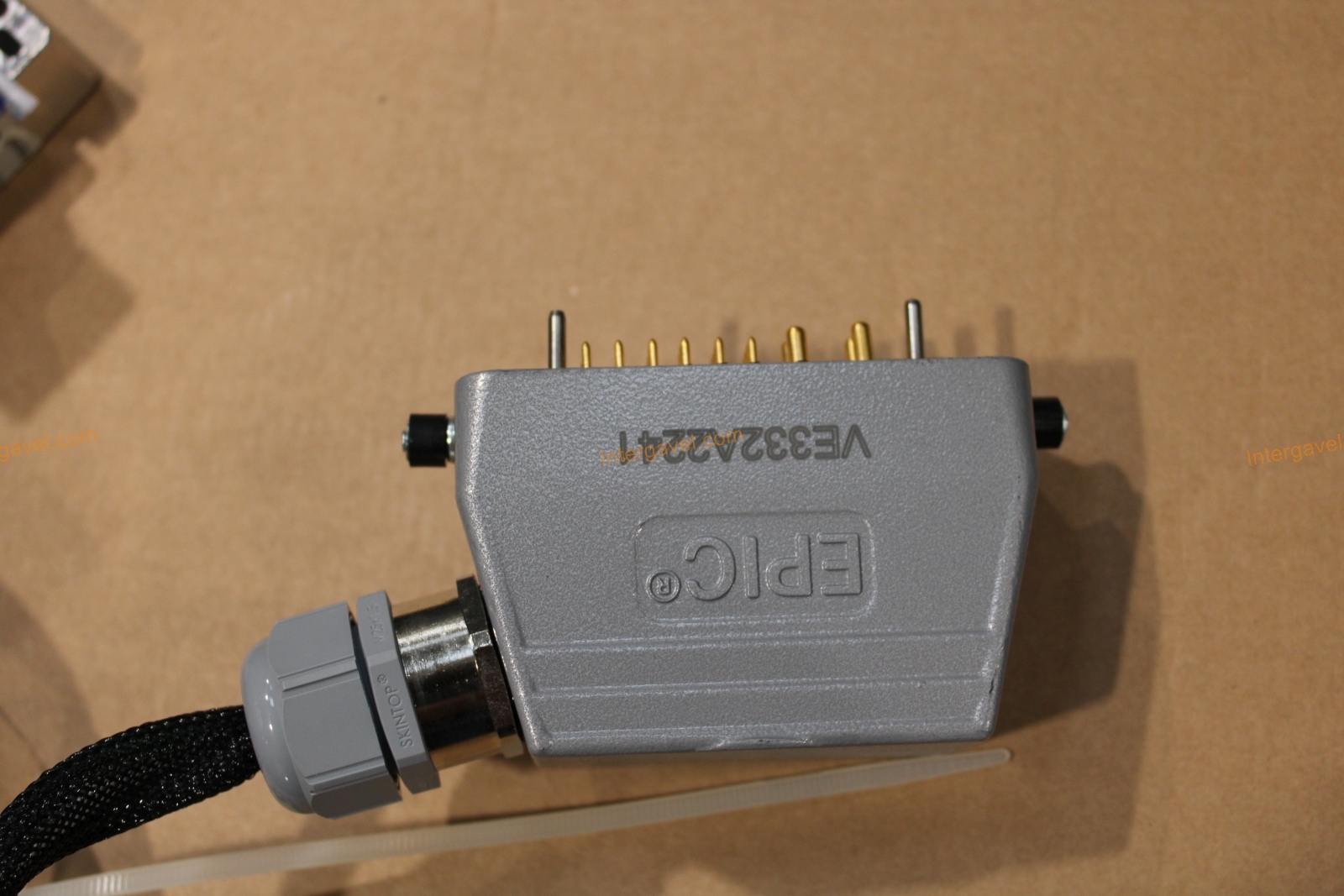 Vegyes alkatrészek - csatlakozó kábelek 14