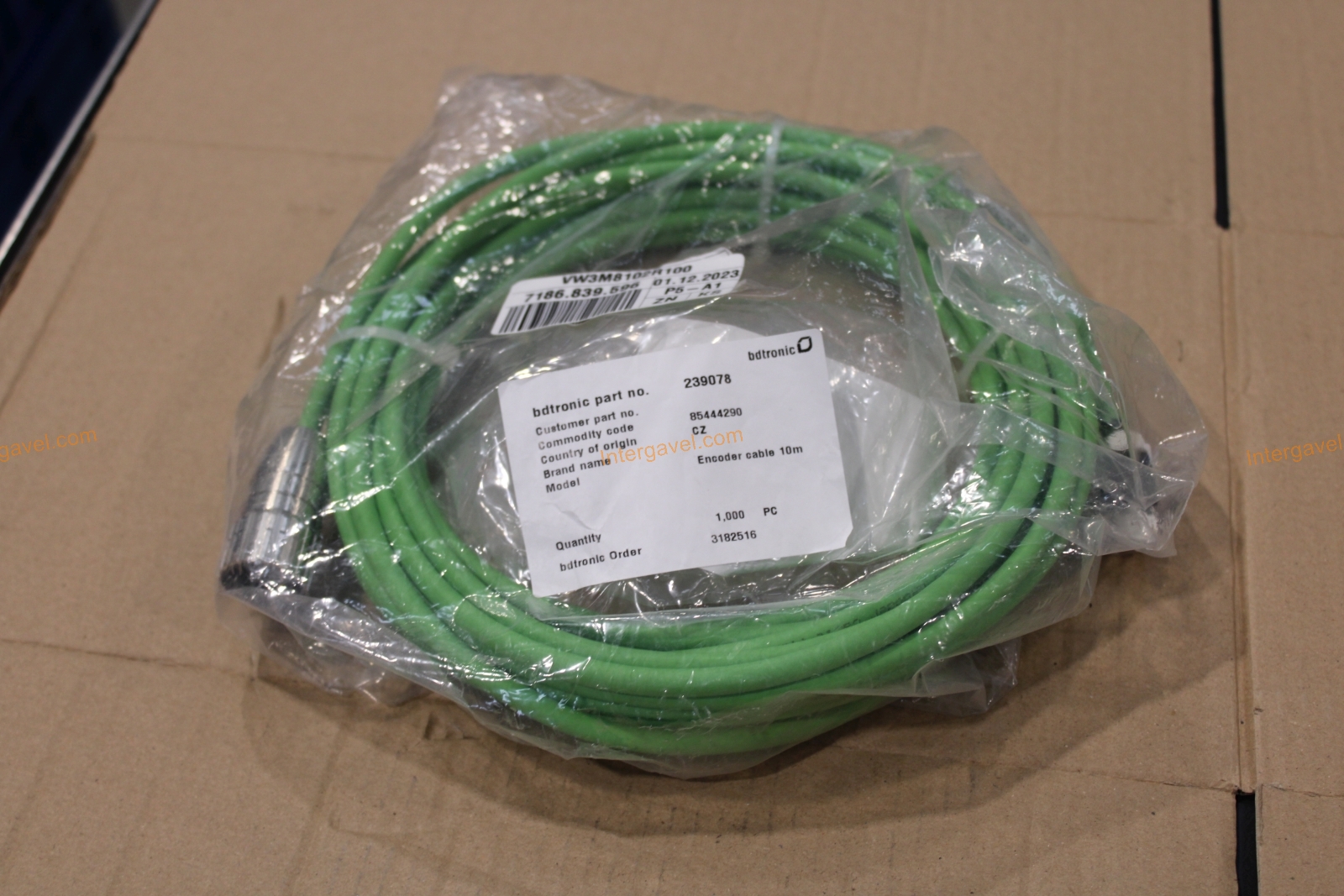 Vegyes alkatrészek - csatlakozó kábelek 3