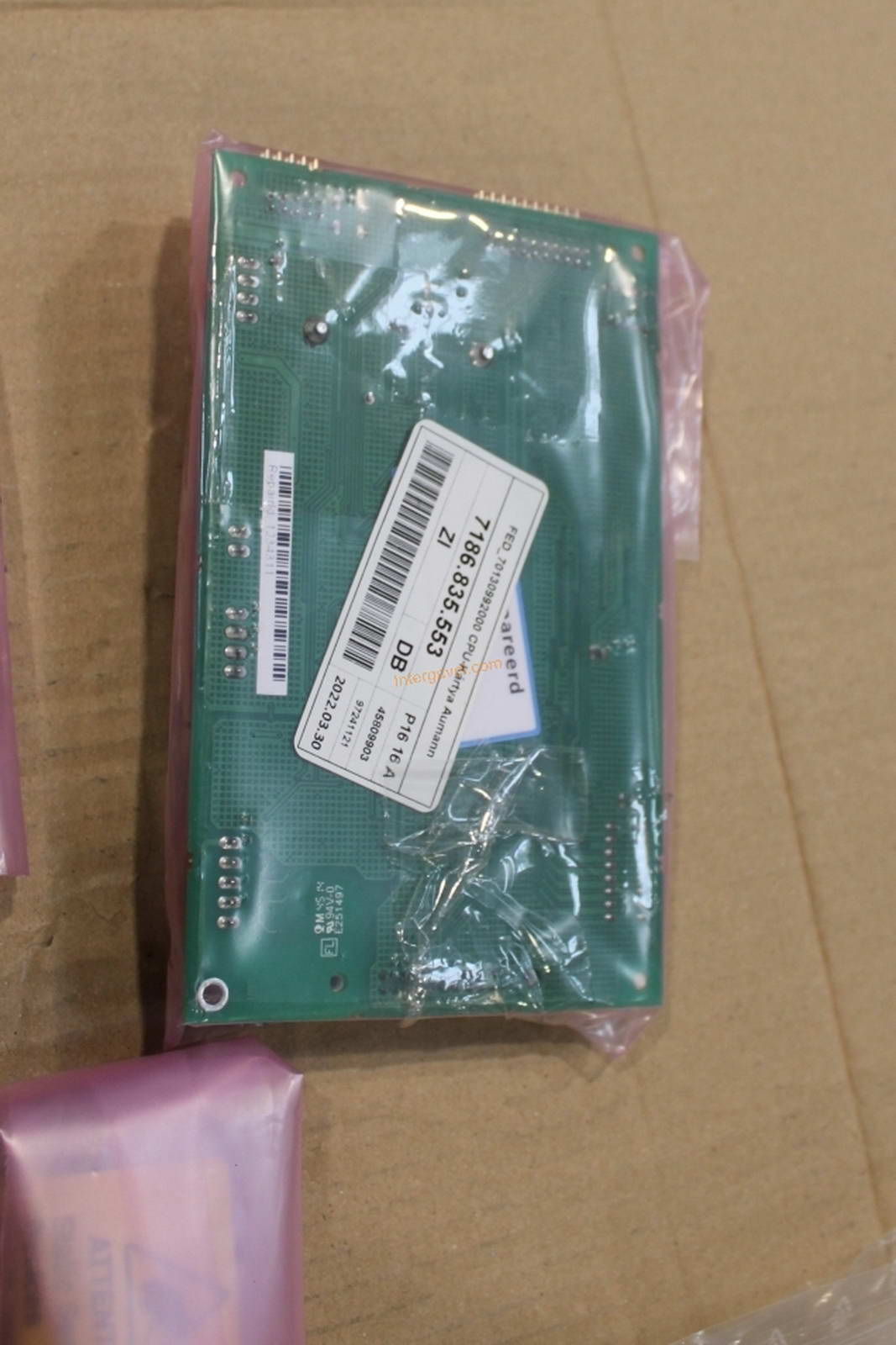 Vegyes alkatrészek 4