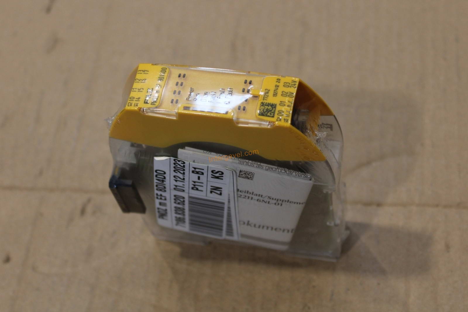 Vegyes alkatrészek - elektromos 11