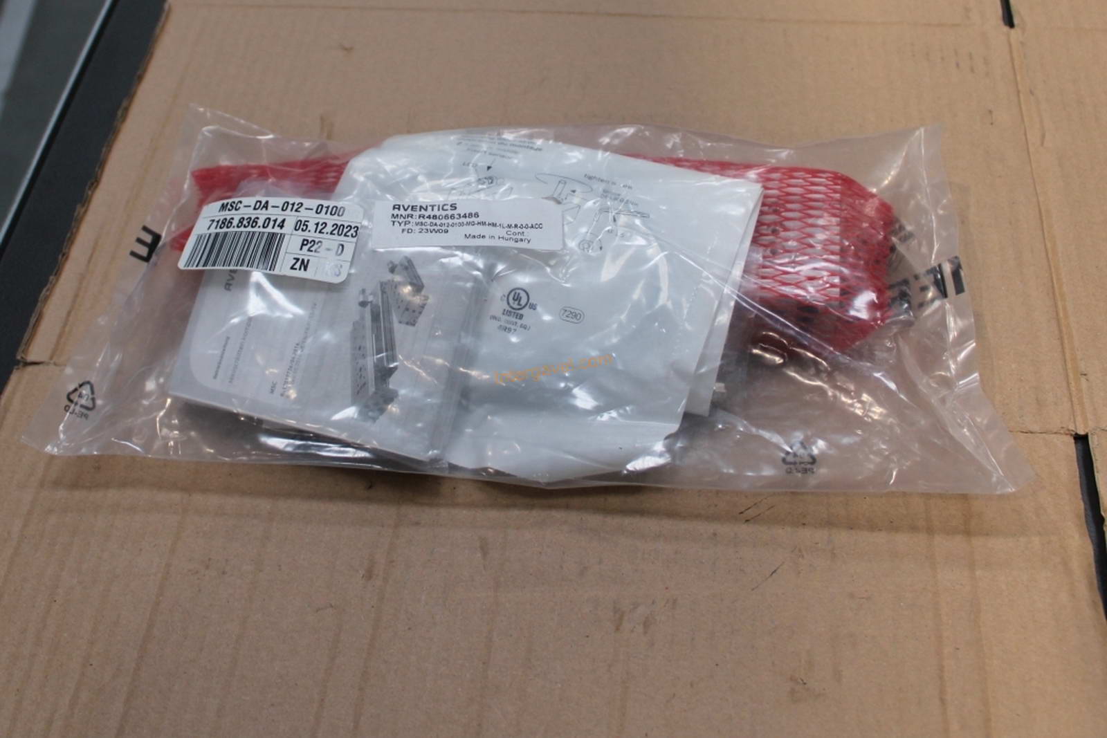 Vegyes alkatrészek - Aventics 21