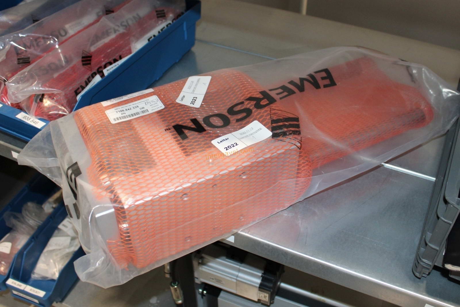 Vegyes alkatrészek - Aventics 60