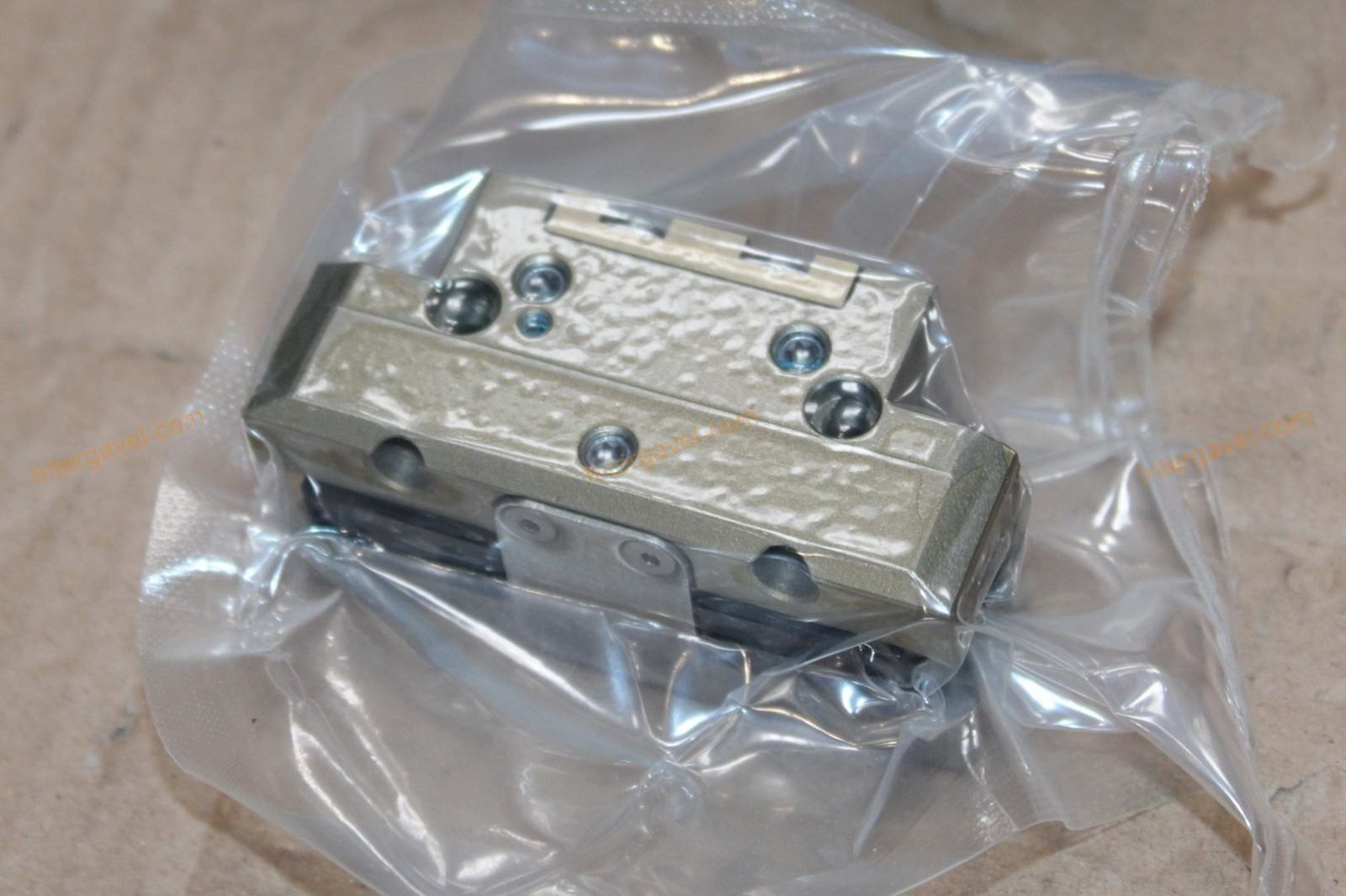 Párhuzam megfogó 5