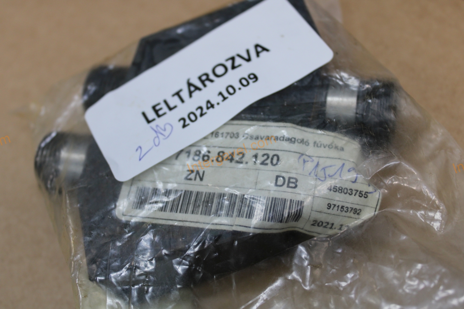 Vegyes alkatrészek 7