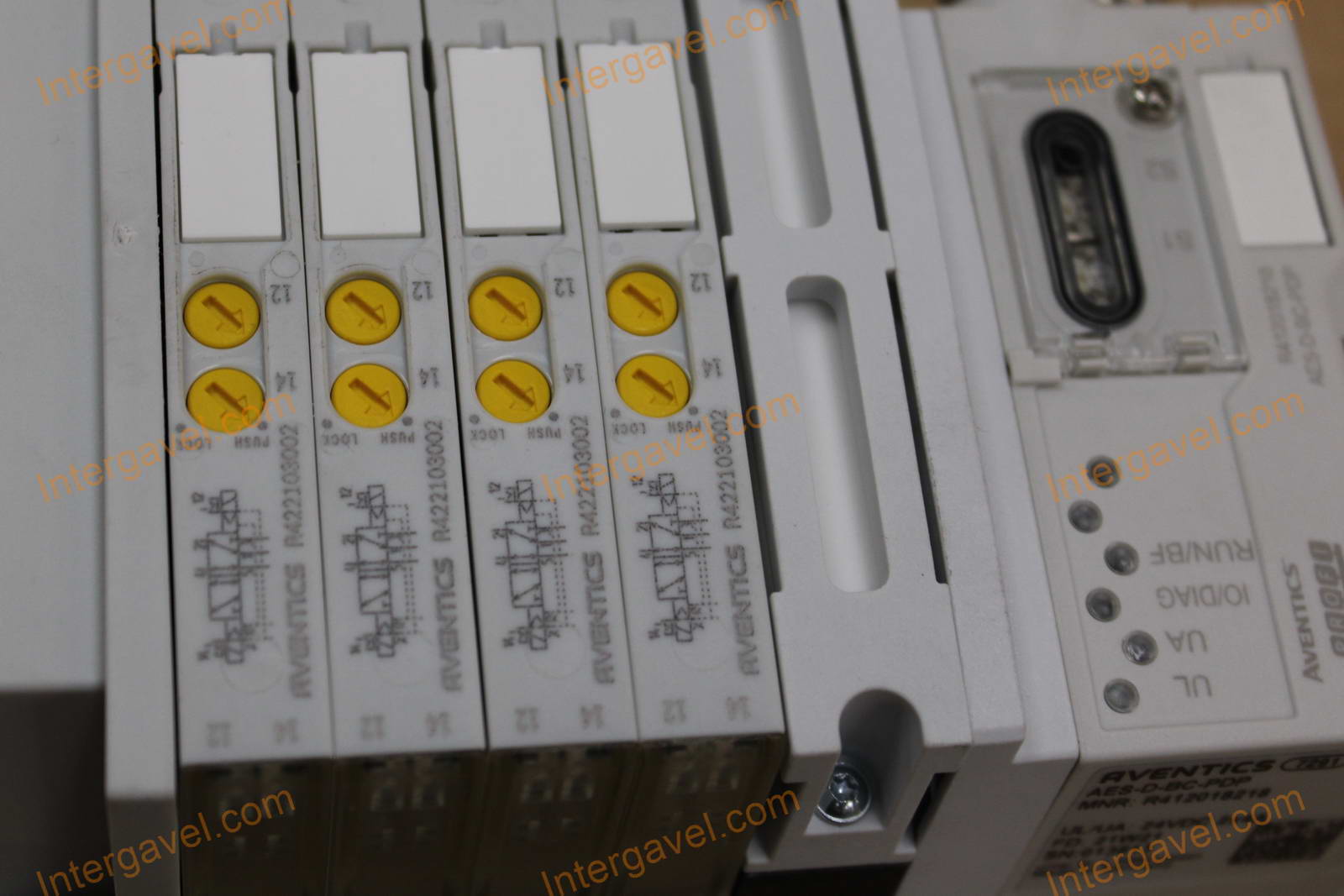 Vegyes alkatrészek - Aventics 16