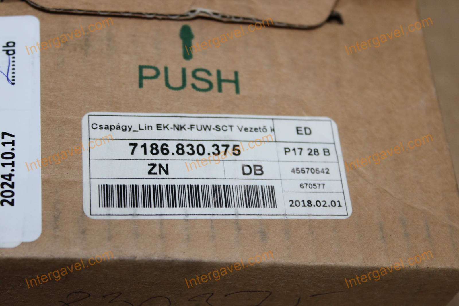 Vegyes alkatrészek 16