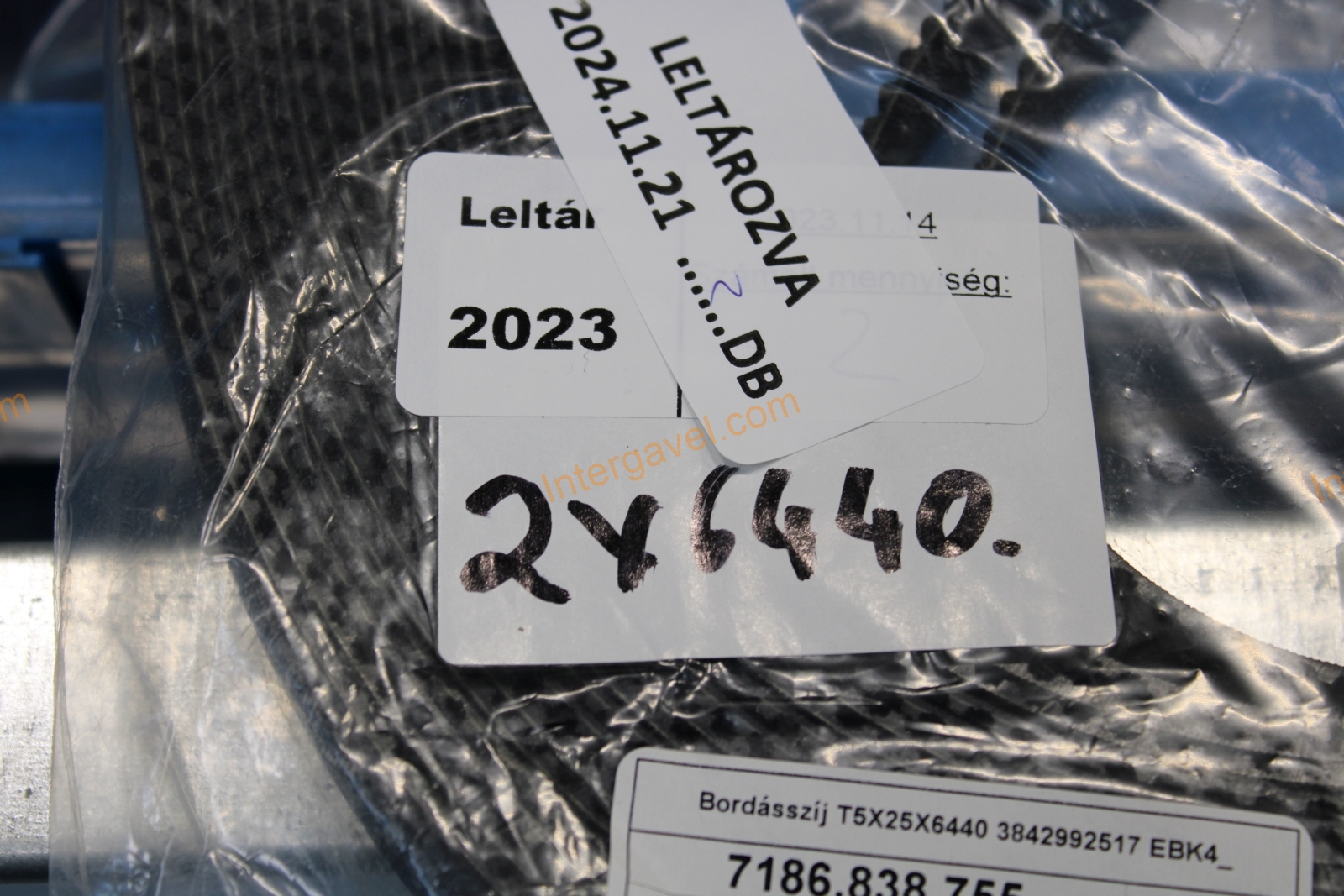 Vegyes alkatrészek - szíjak 6