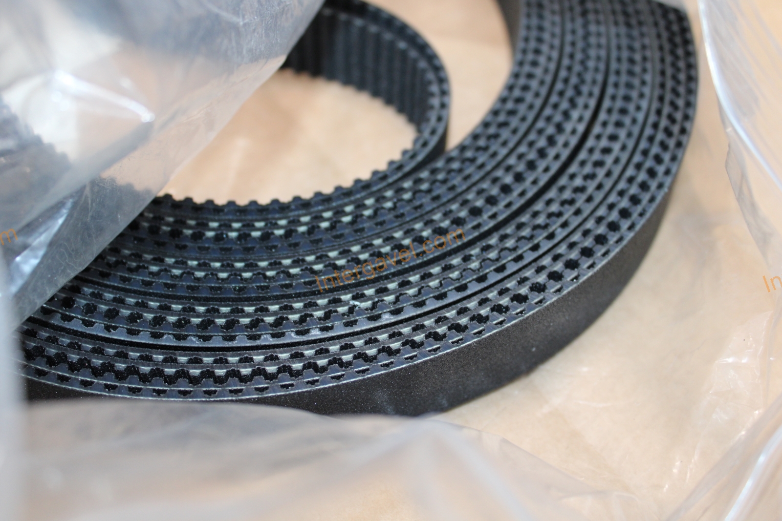 Vegyes alkatrészek - szíjak 7