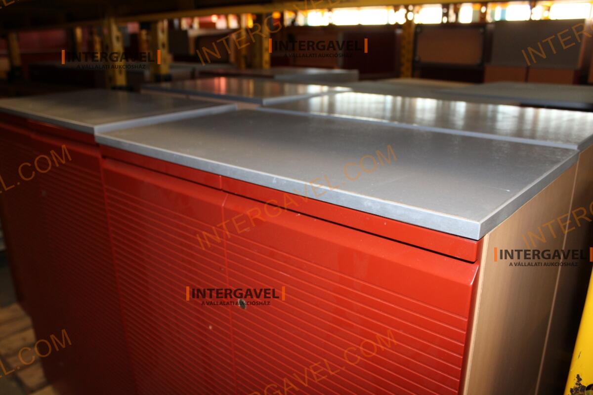 Polcos szekrény (piros ajtó-szürke/bükk tető rész-3 aktasoros) 4