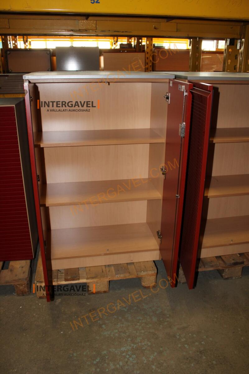 Polcos szekrény (piros ajtó-szürke/bükk tető rész-3 aktasoros) 2