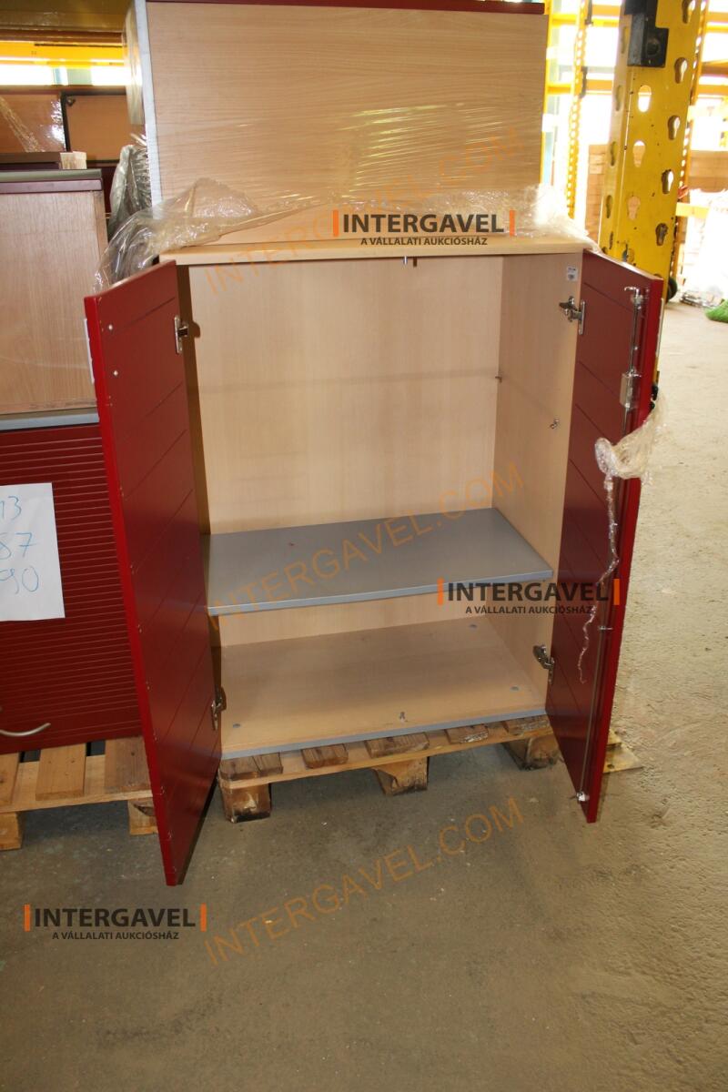 Polcos szekrény (piros ajtó-szürke/bükk tető rész-3 aktasoros) 17