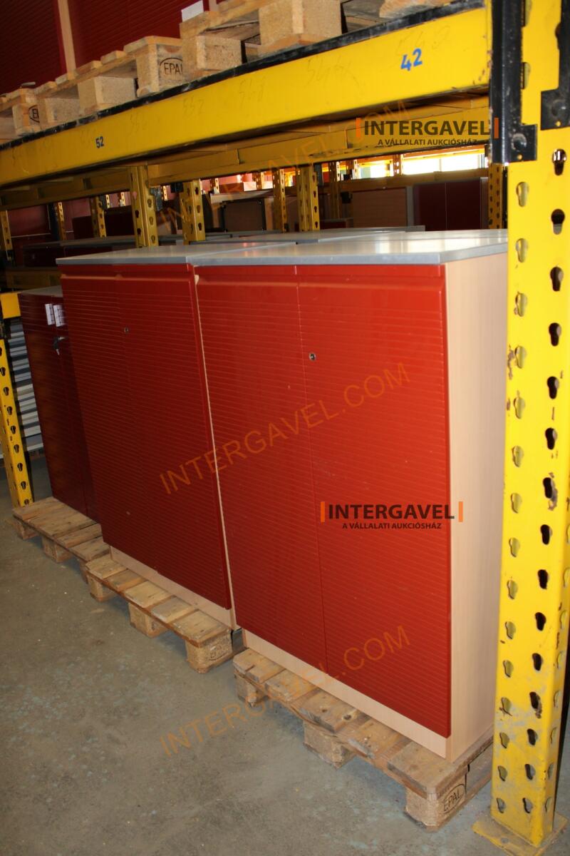 Polcos szekrény (piros ajtó-szürke/bükk tető rész-3 aktasoros) 5