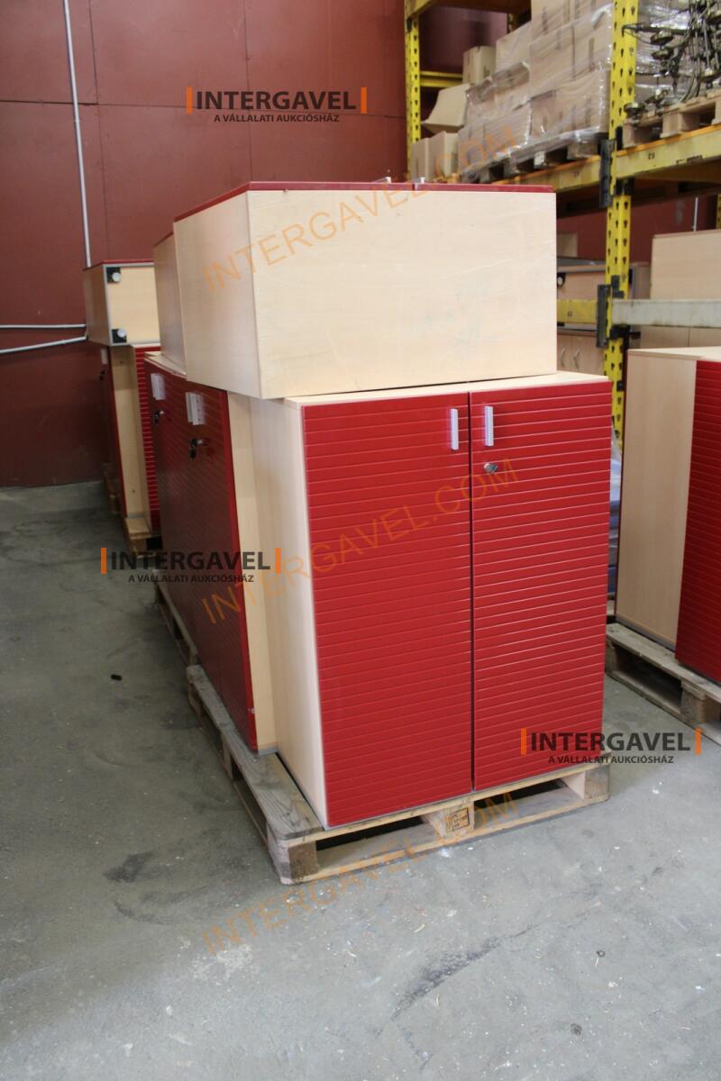 Polcos szekrény (piros ajtó-szürke/bükk tető rész-3 aktasoros) 12