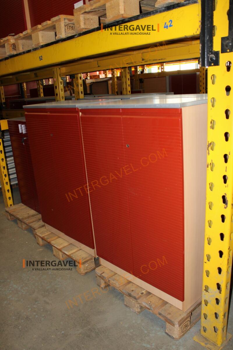 Polcos szekrény (piros ajtó-szürke/bükk tető rész-3 aktasoros) 5