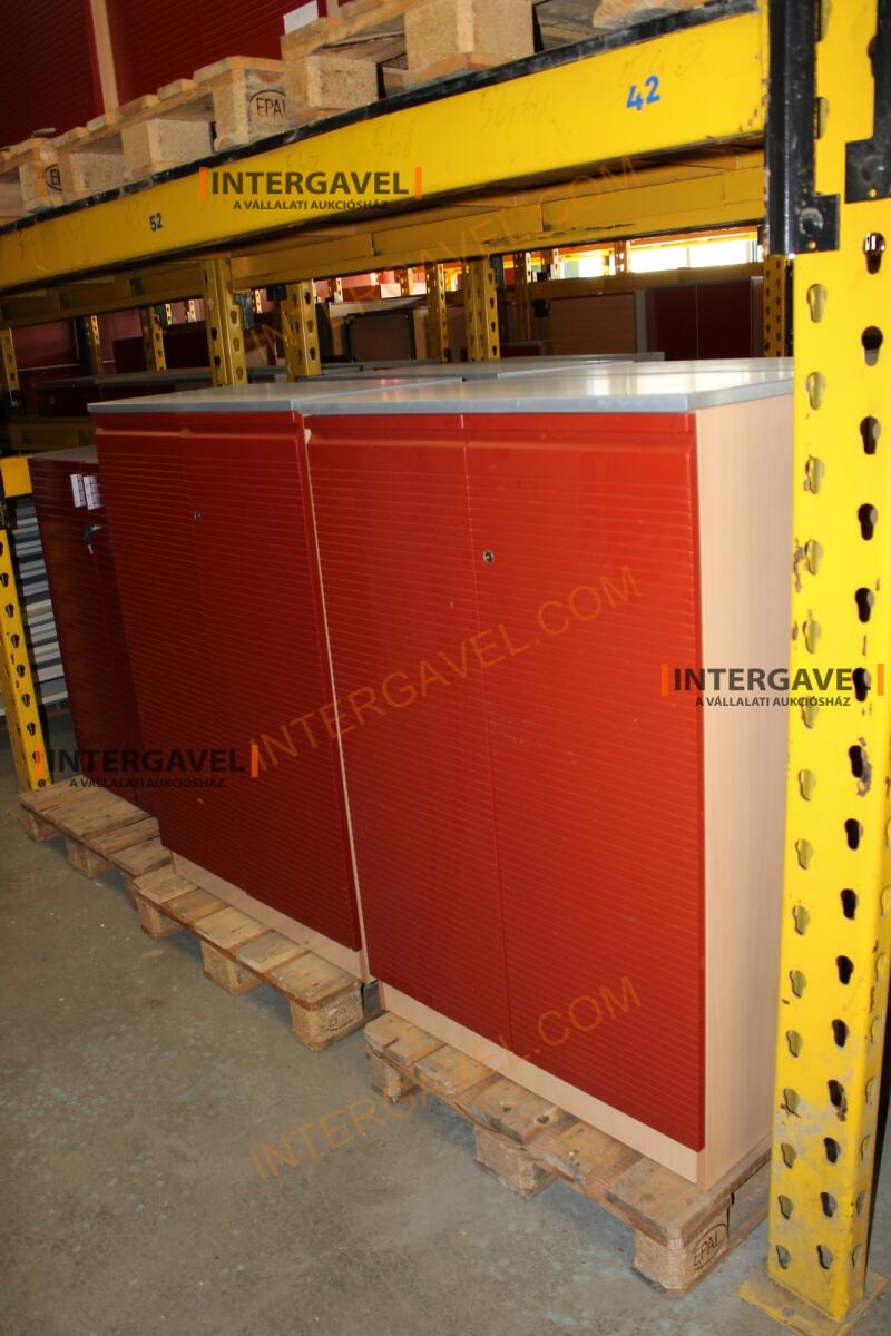 Polcos szekrény (piros ajtó-szürke/bükk tető rész-3 aktasoros) 5