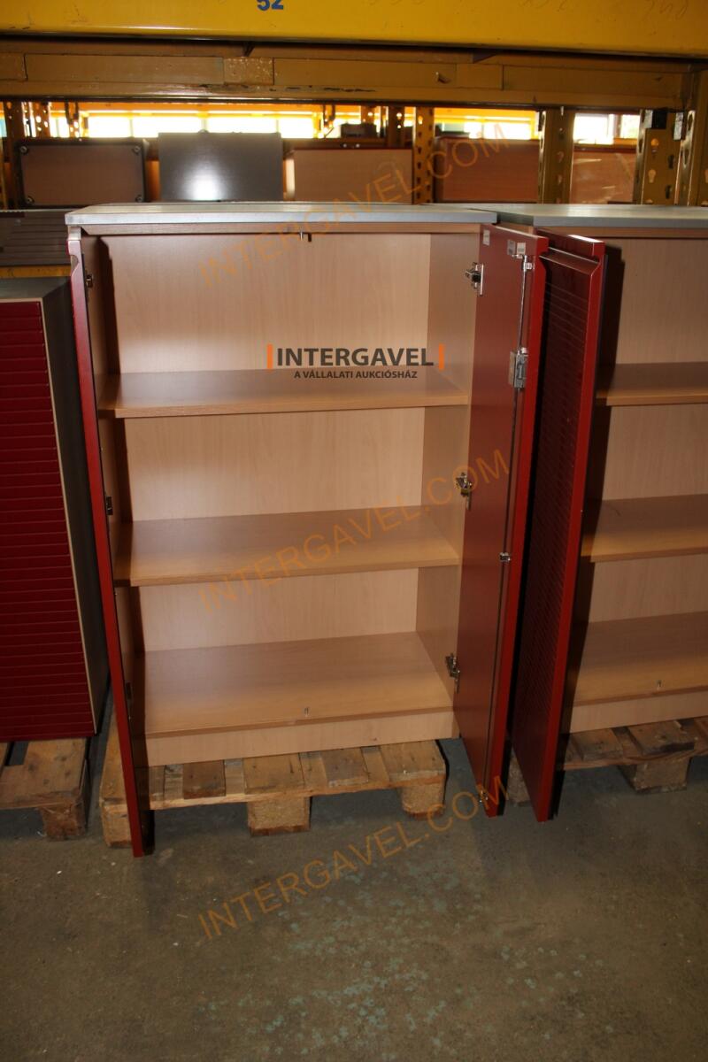 Polcos szekrény (piros ajtó-szürke/bükk tető rész-3 aktasoros) 2