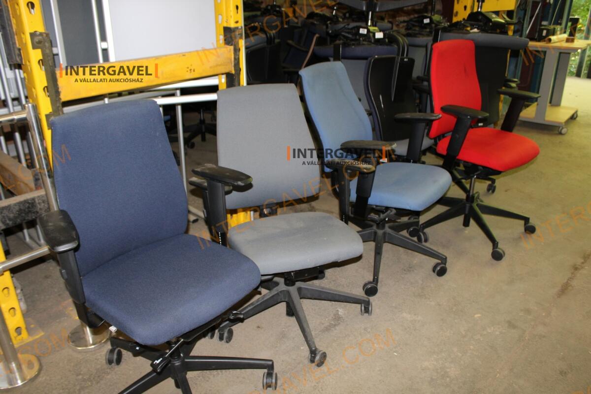 Irodai görgős szék 9