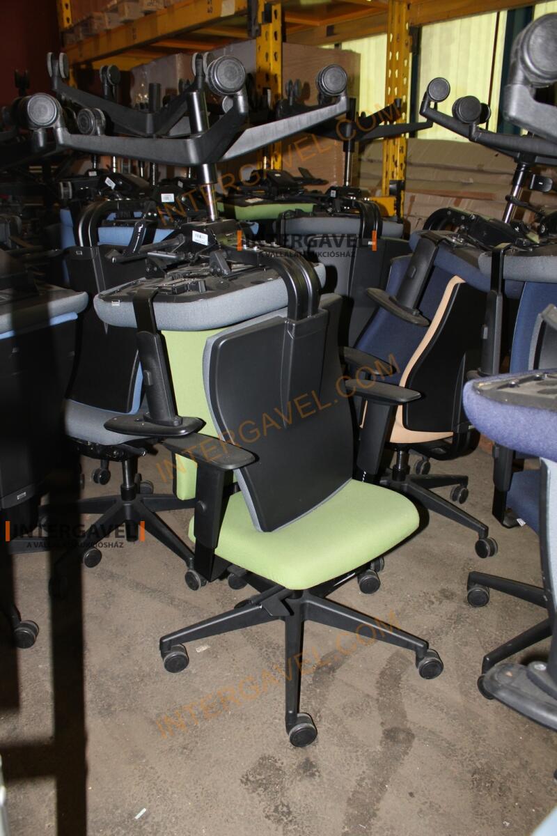 Irodai görgős szék 5