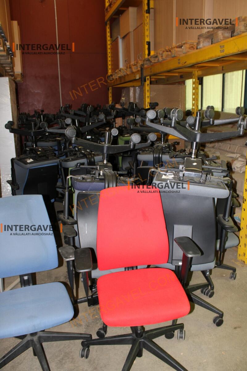 Irodai görgős szék 4