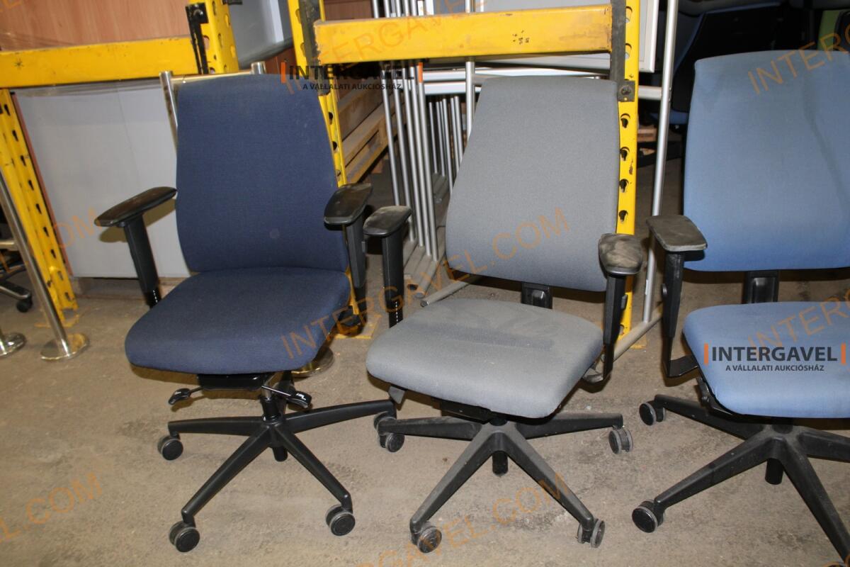 Irodai görgős szék 3