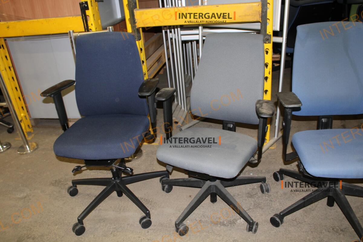 Irodai görgős szék 3