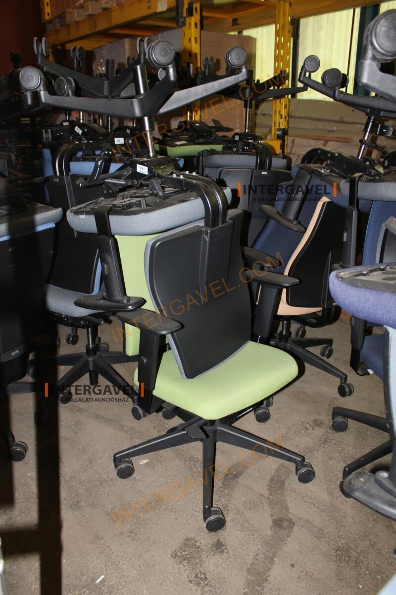 Irodai görgős szék 5