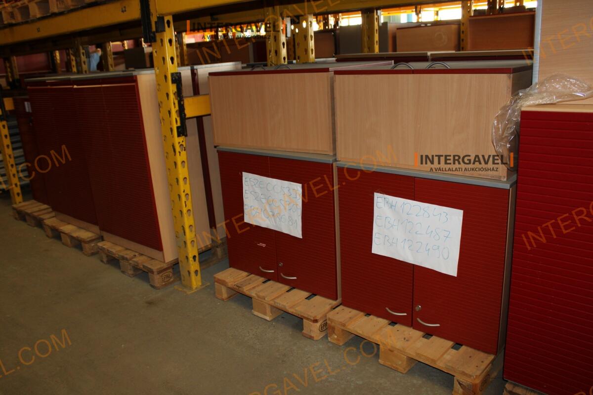 Polcos szekrény (piros ajtó-szürke/bükk tető rész-2 aktasoros)