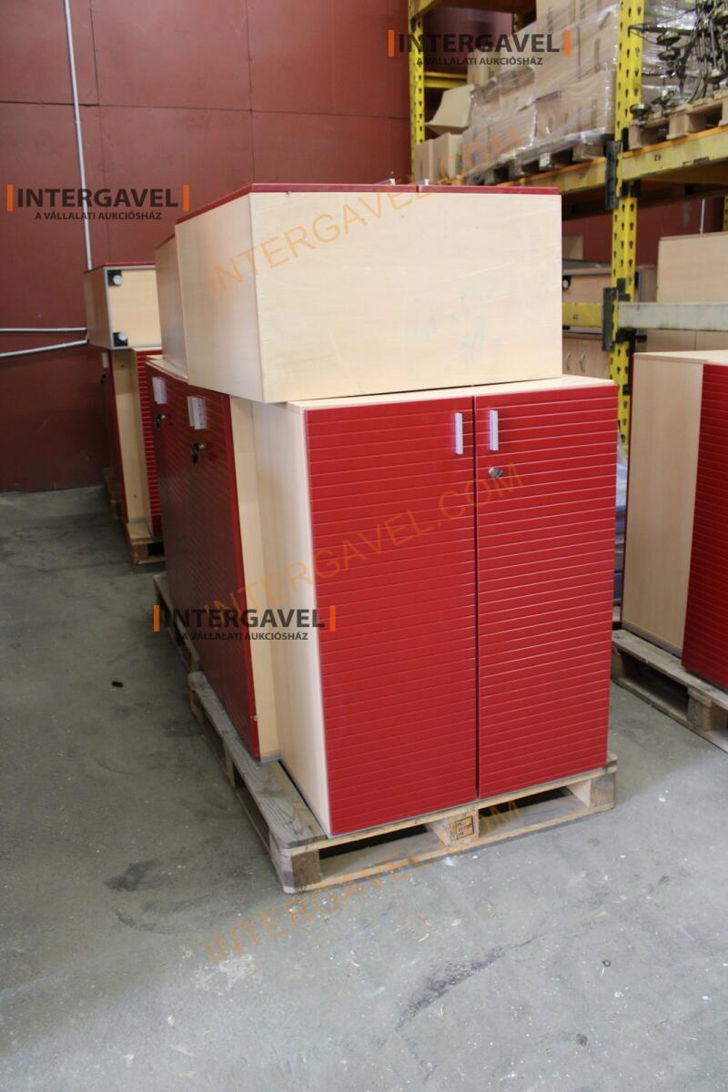 Polcos szekrény (piros ajtó-szürke/bükk tető rész-3 aktasoros) 12