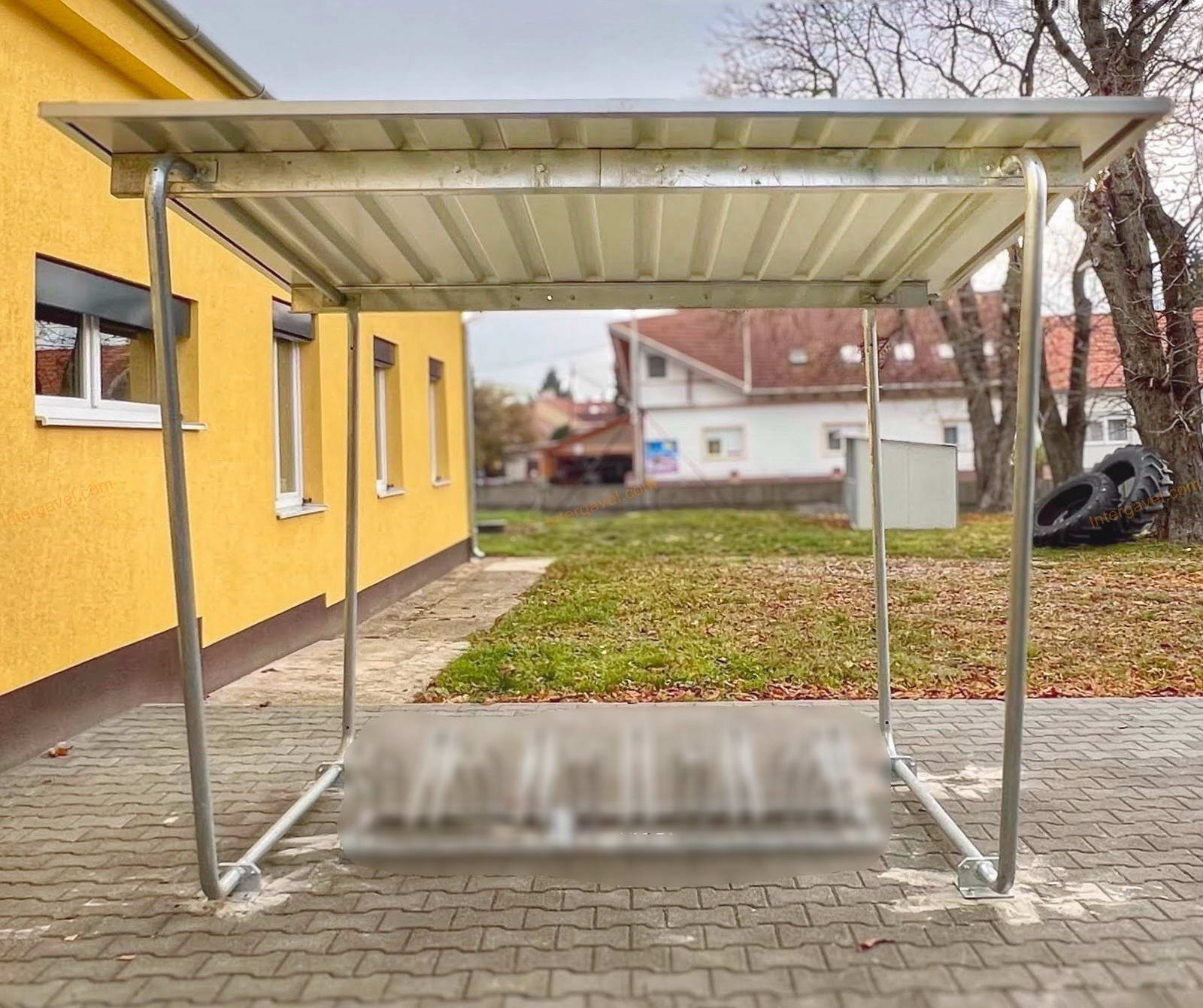 Fedett tároló - SIEGEN S16 