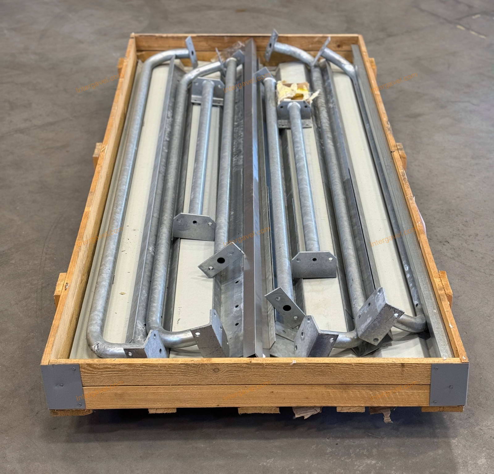 Fedett tároló - SIEGEN S16  2