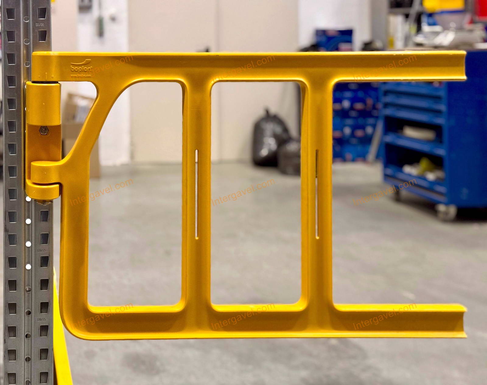 Biztonsági kapu - műanyag BOPLAN 3