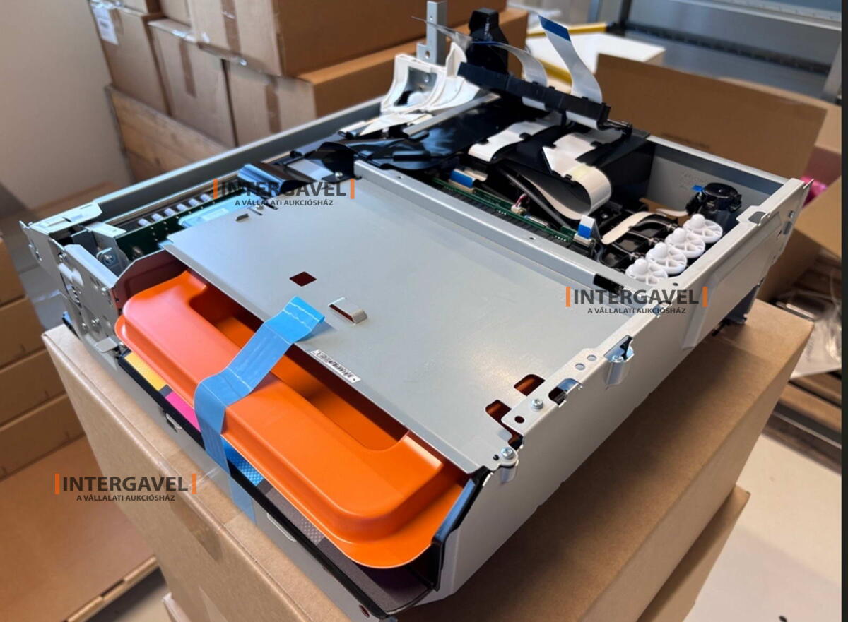 Nyomtató fej és tisztító szalag 3