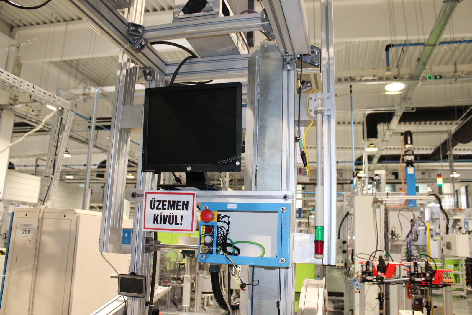 Szerelő munkahely 6