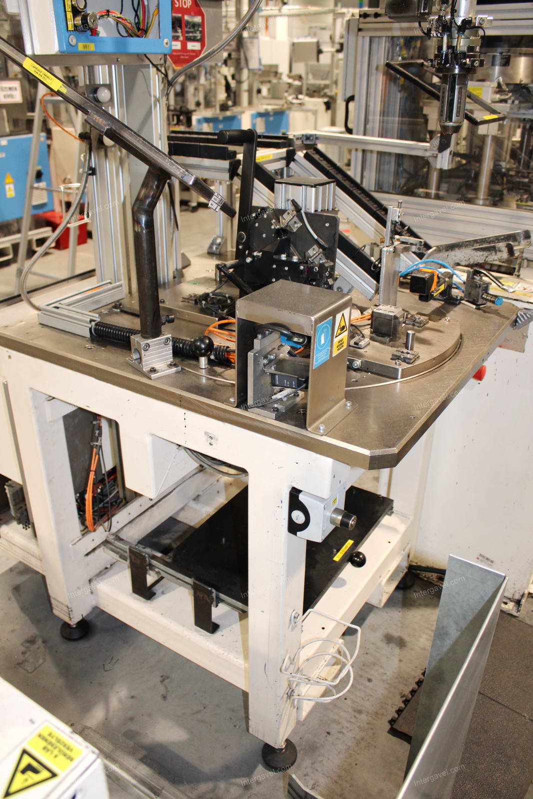 Szerelő munkahely 5