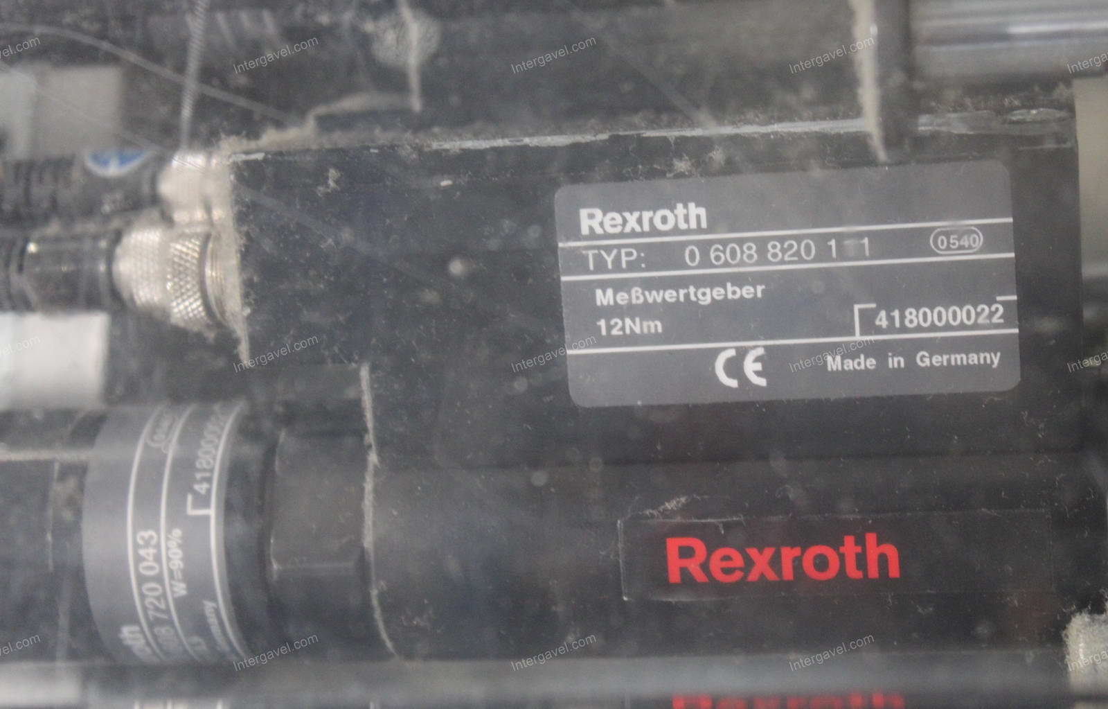 Szerelő munkahely 9