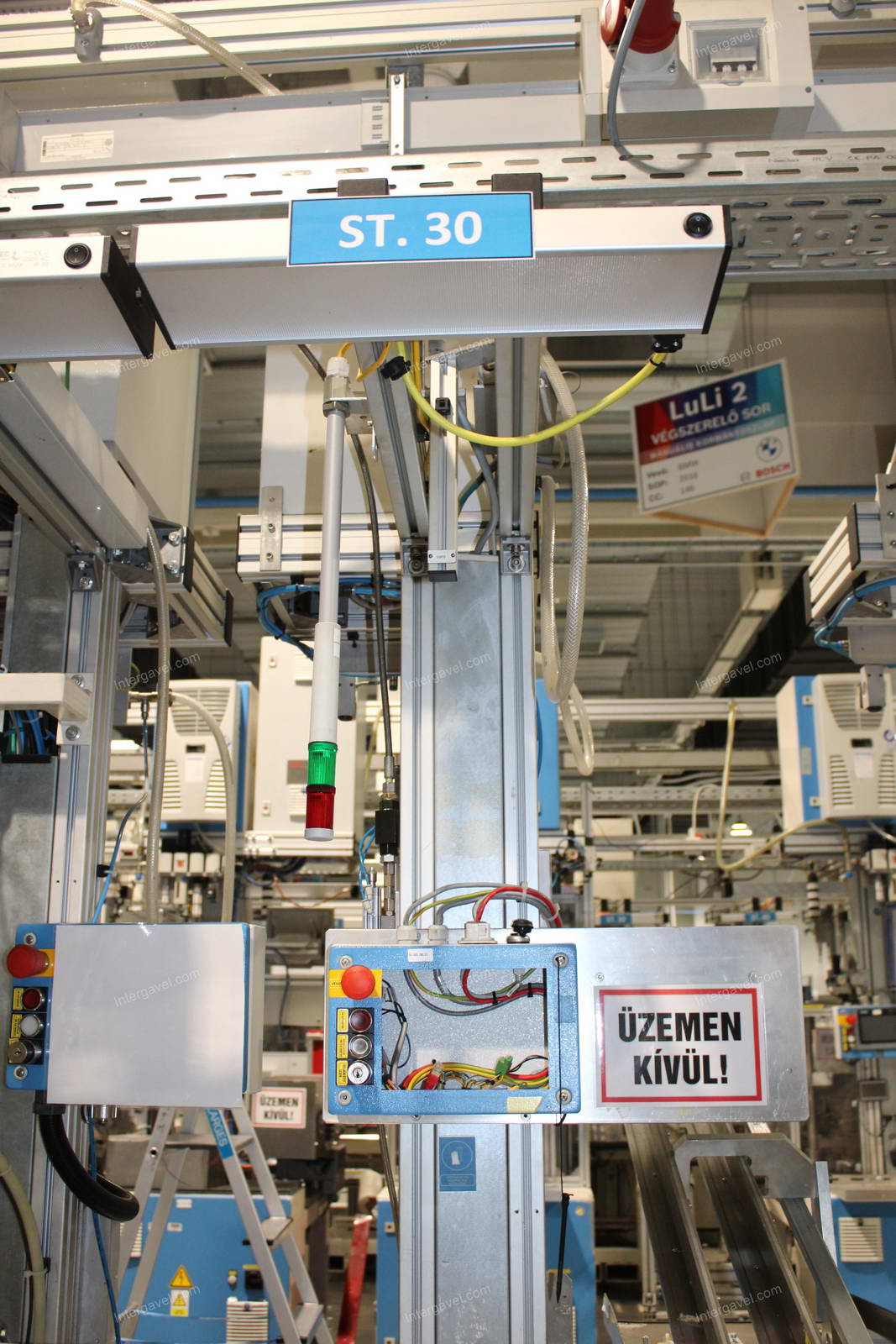 Szerelő munkahely 7