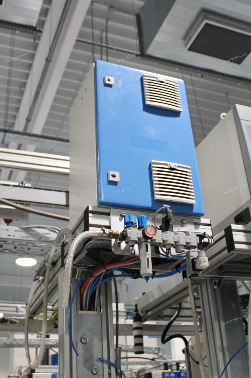 Szerelő munkahely 9