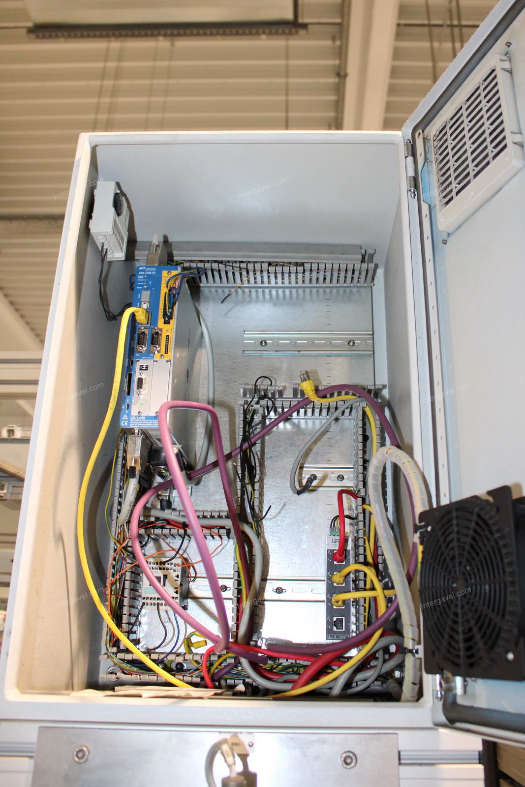 Szerelő munkahely 11