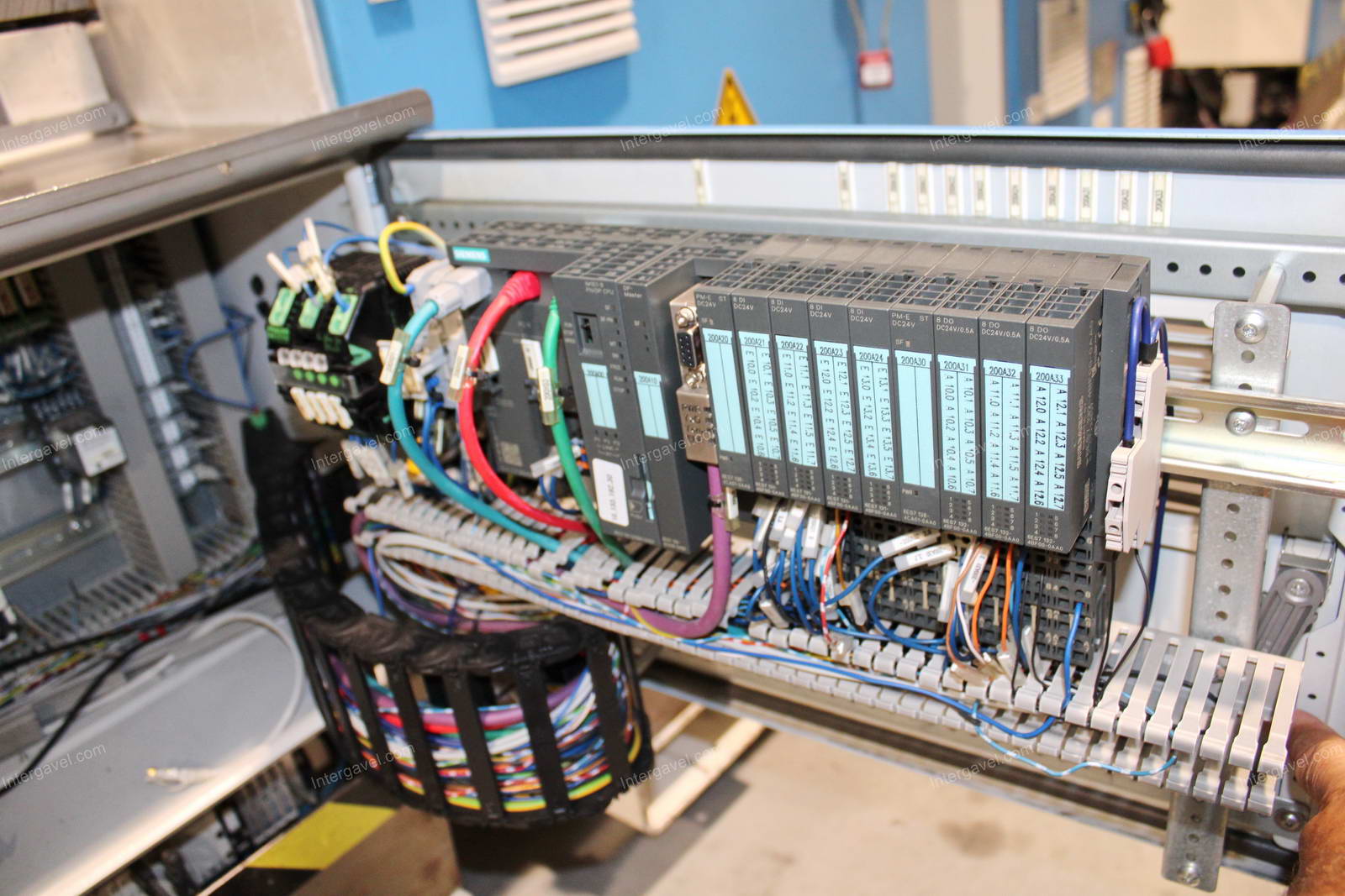 Szerelő munkahely 16