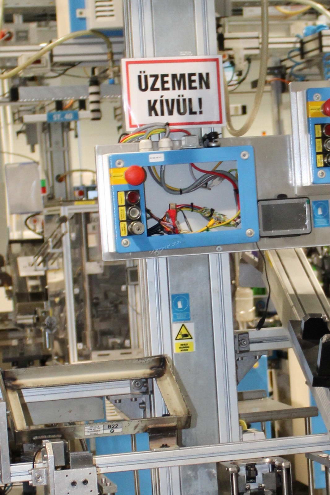 Szerelő munkahely 8