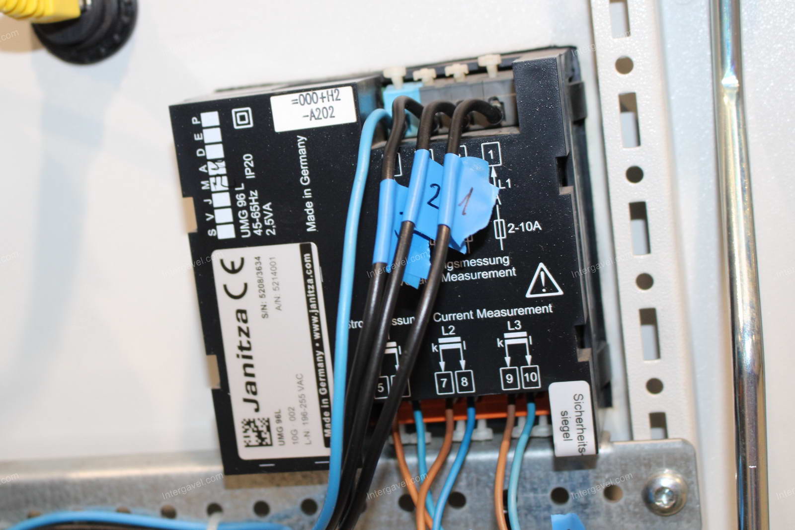 Energiacsatorna és villamos szekrény 6