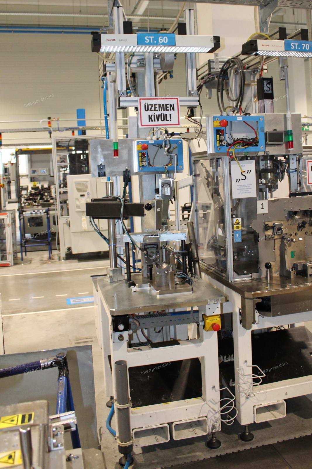 Szerelő munkahely 3