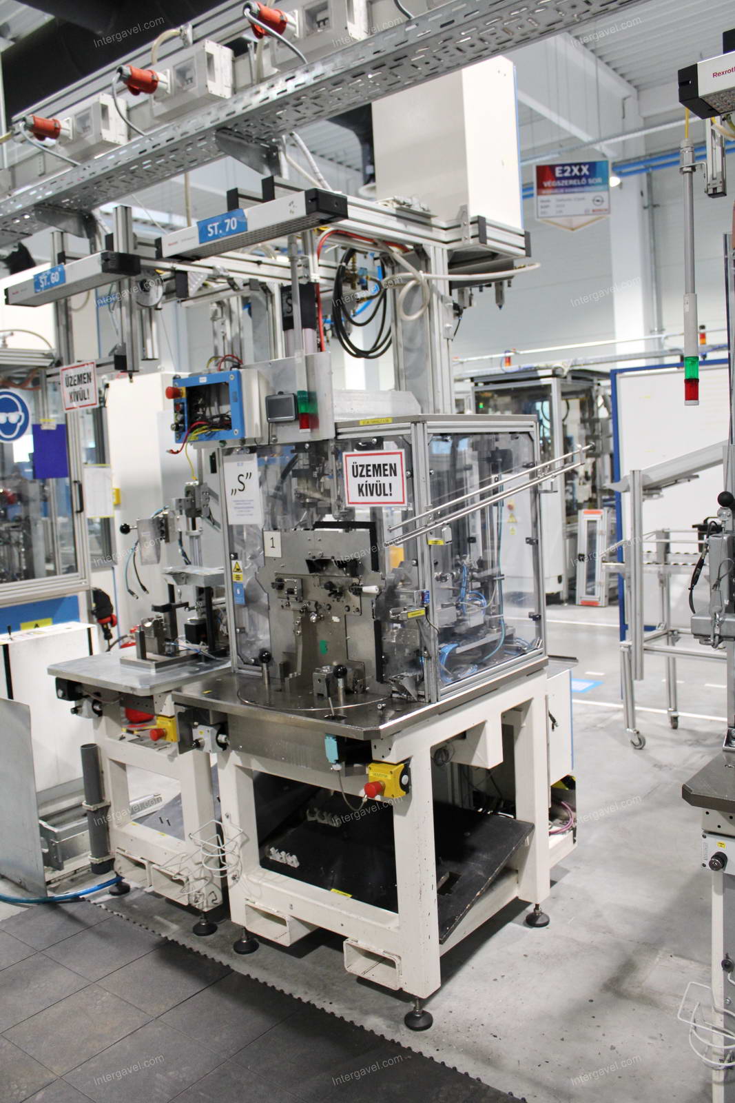 Szerelő munkahely 3